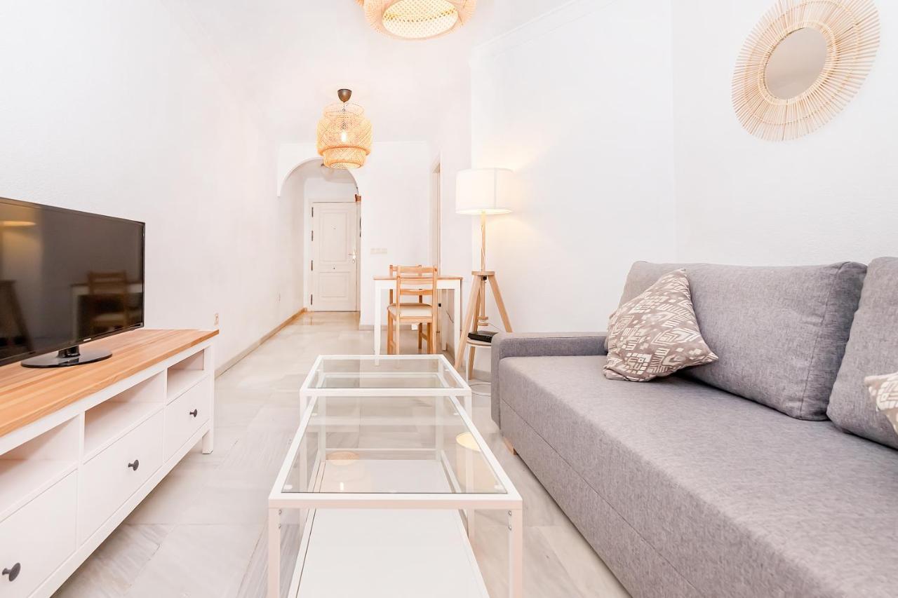 Bhost - La Maestranza Apartment Malaga Ngoại thất bức ảnh